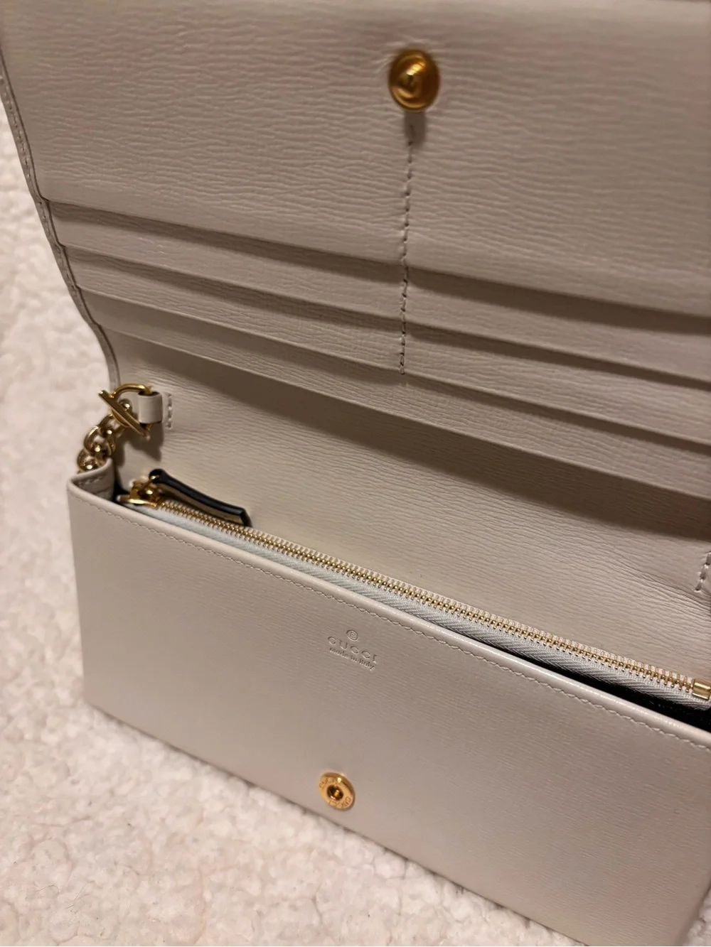 Gucci Beige GG Supreme Crossbody with White Leather Trim and Gold Chain